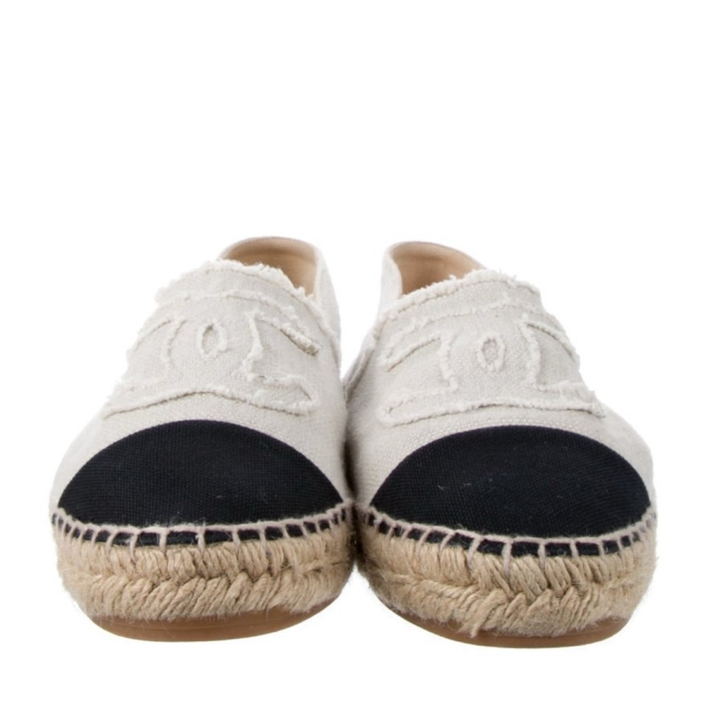 Chanel Women's Cream and Black Espadrilles